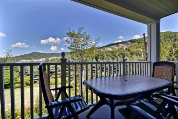 Les Manoirs Wpool & Hot Tub Near Village 120-8 Мон-Трамблан Экстерьер фото